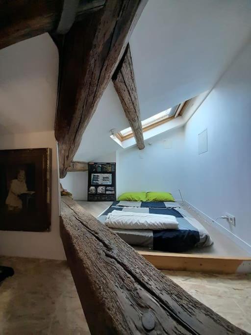 Loft Coeur Historique Montpellier Apartment Exterior photo