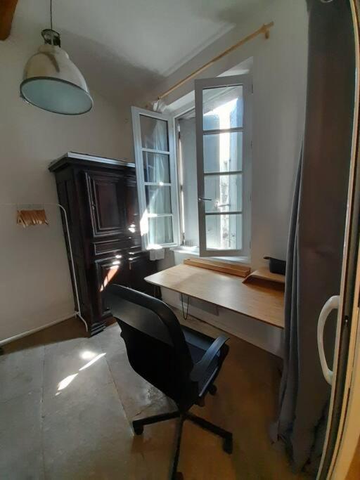 Loft Coeur Historique Montpellier Apartment Exterior photo